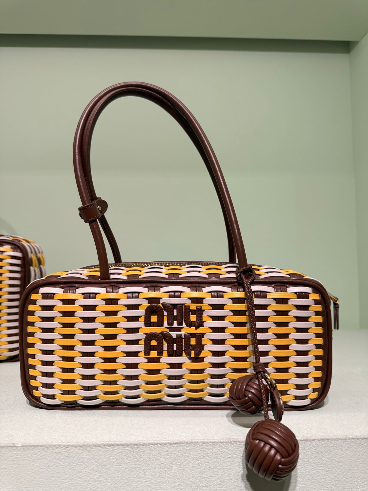 Miu Miu — Bauletto In Pelle, Acero+Sole+Talco