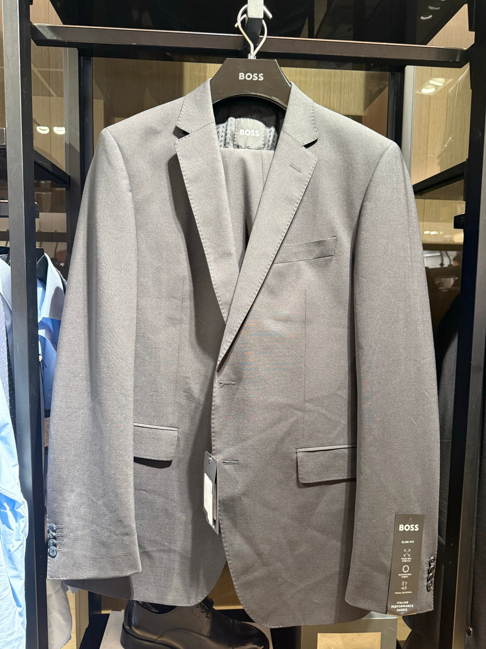 Hugo Boss — Suits, Black