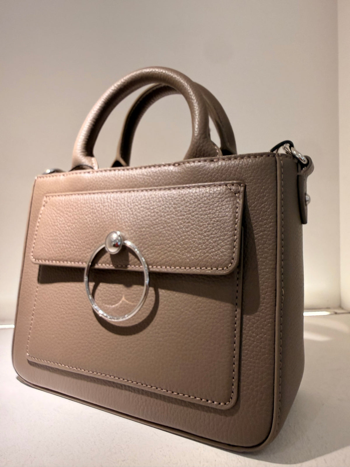 Claudie Pierlot — Anouck Chain Grained, Taupe