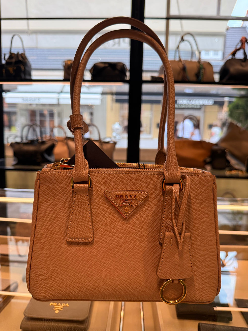 Prada — Borsa A Mano In Pelle, Brown