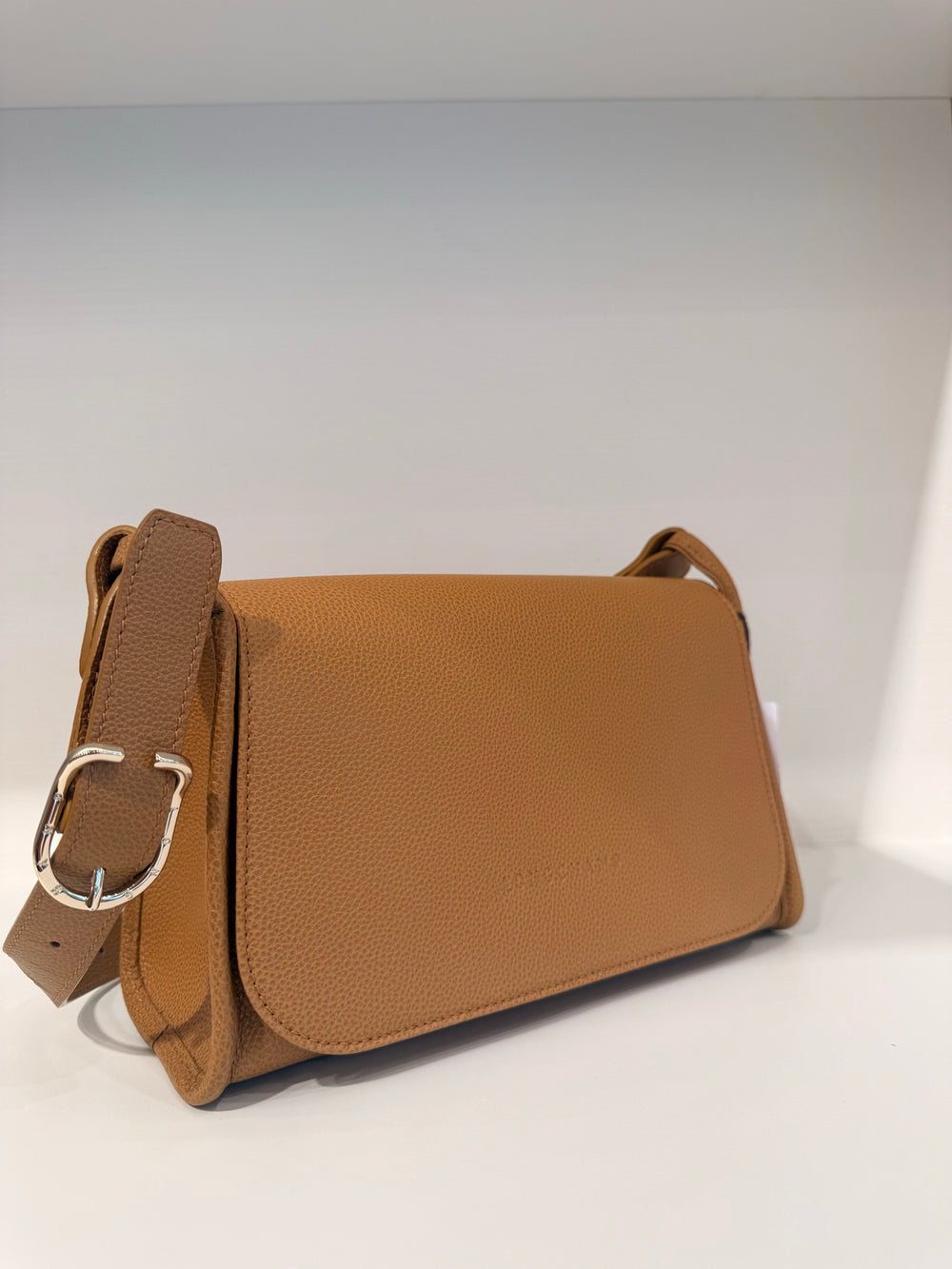 Longchamp — Le Foulonné, Brown