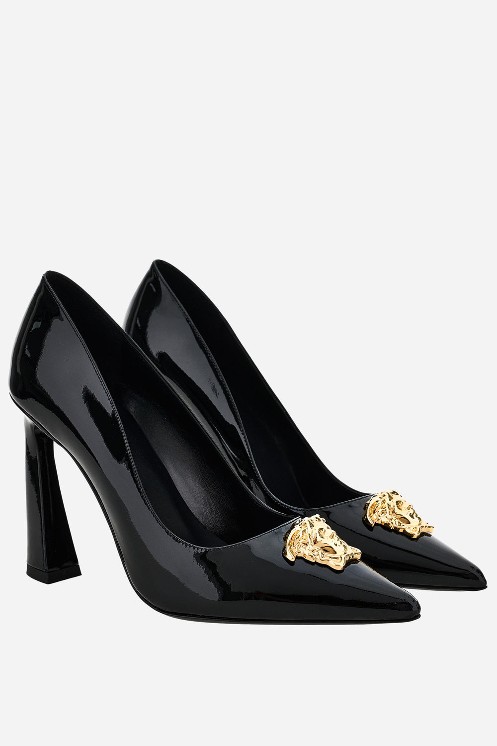 Versace — La Medusa Pump In Patent Leather